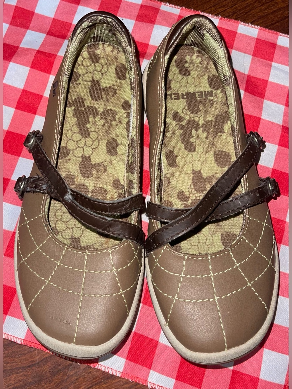 Merrell girls Zodiac Mary Jane’s 12M slip on shoes brown leather